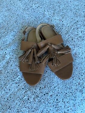 Poppy Barley Leather Sandals - Sz 5.5